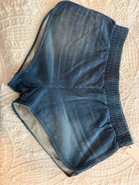 Good American Blue and Gray Denim-Style Waistband Shorts